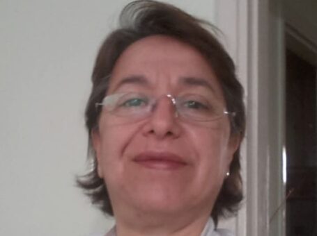 Diş Hekimi Dr. Dilek Evgin