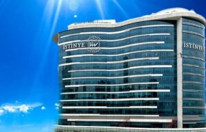 İstinye Üniversitesi Hastanesi Liv Hospital Bahçeşehir
